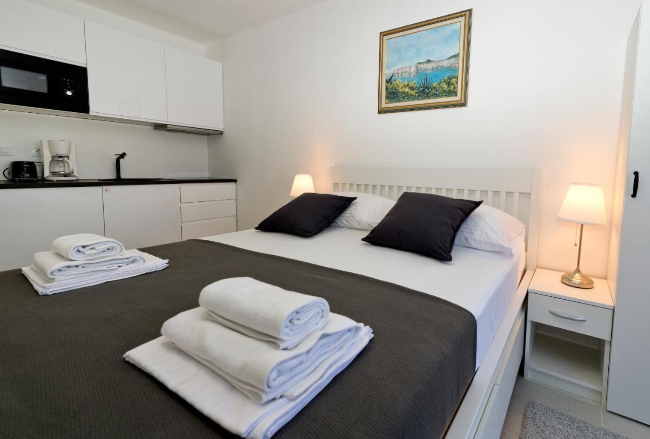Princess Maria - Free Garage Apartment *